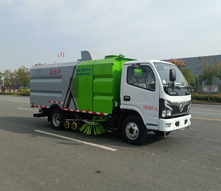 國六東風(fēng)小多利卡洗掃車